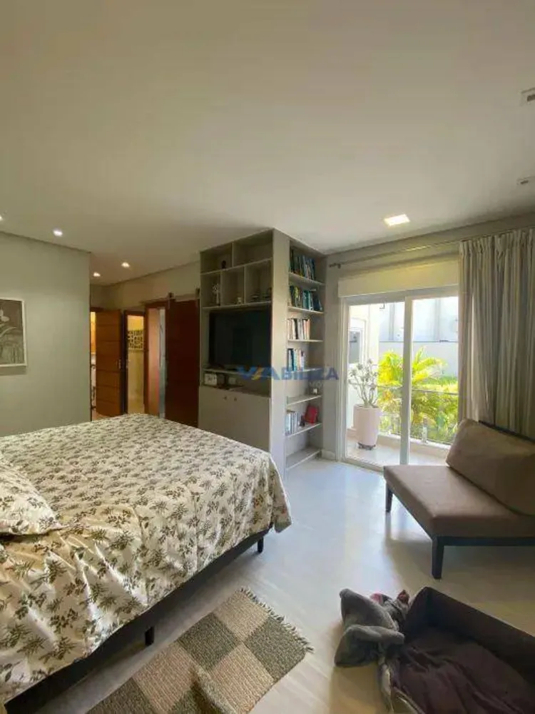 Sobrado, 4 quartos, 304 m² - Foto 5