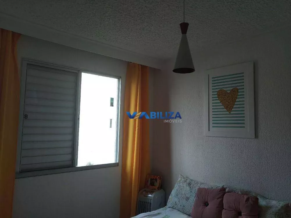 Apartamento à venda com 2 quartos, 43m² - Foto 2