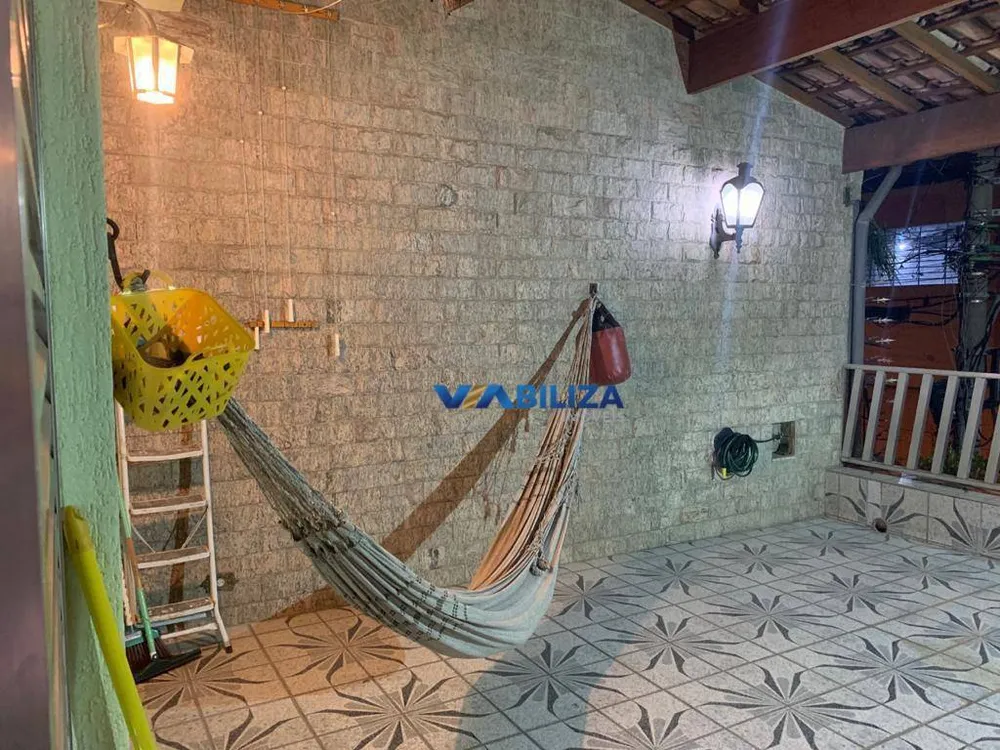 Sobrado, 3 quartos, 213 m² - Foto 2