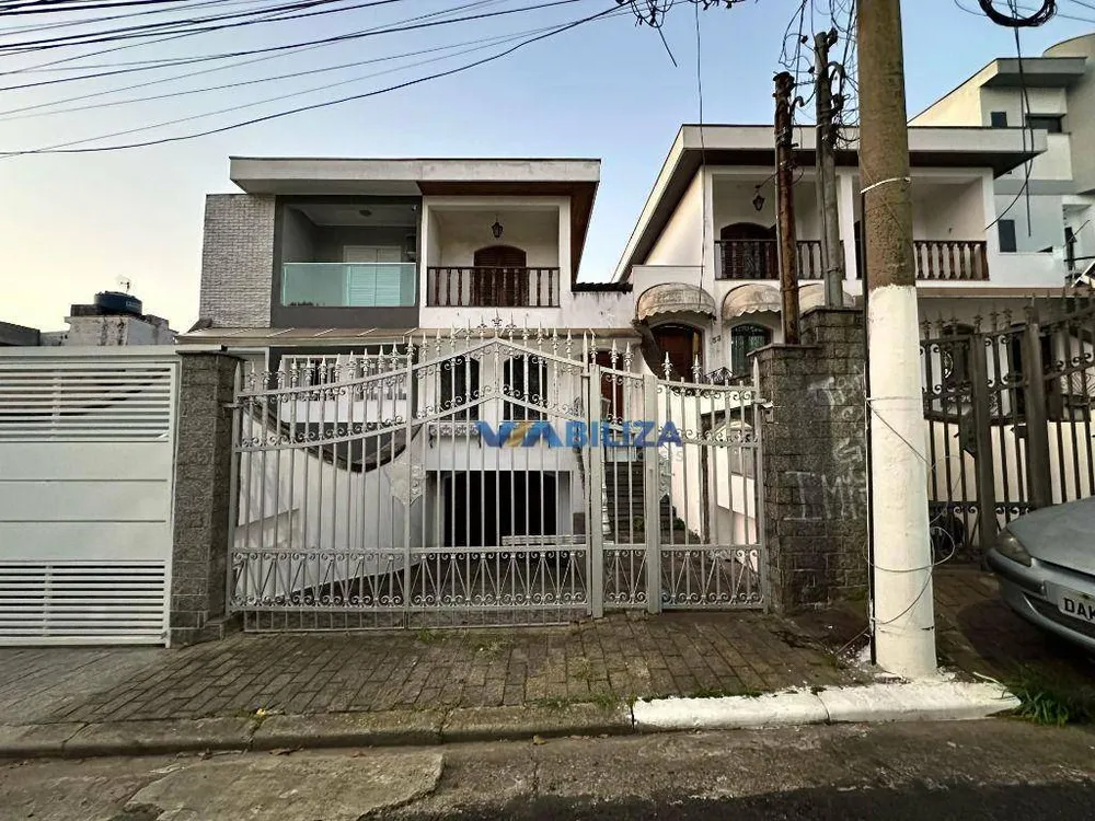 Sobrado, 3 quartos, 349 m² - Foto 1