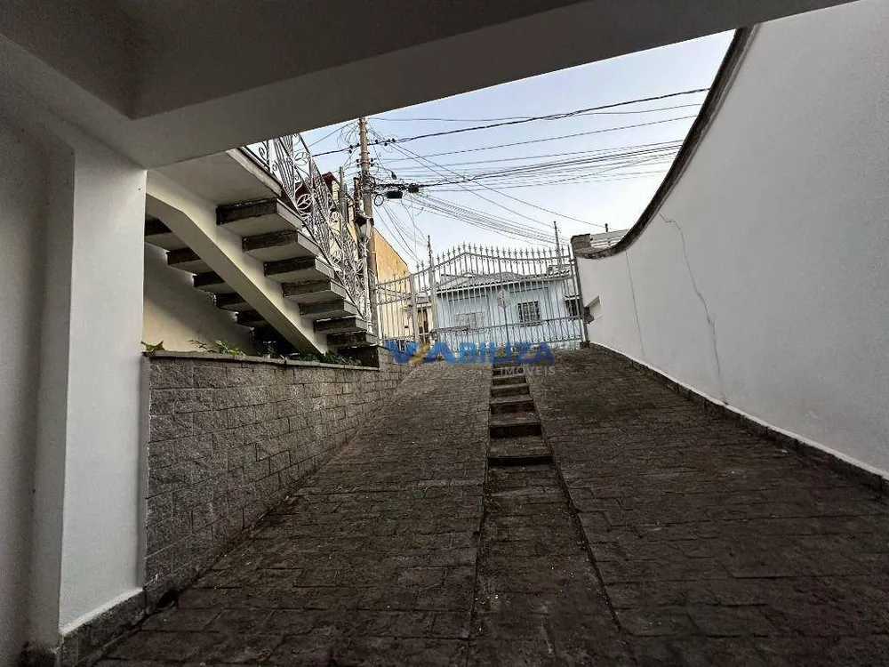 Sobrado, 3 quartos, 349 m² - Foto 2