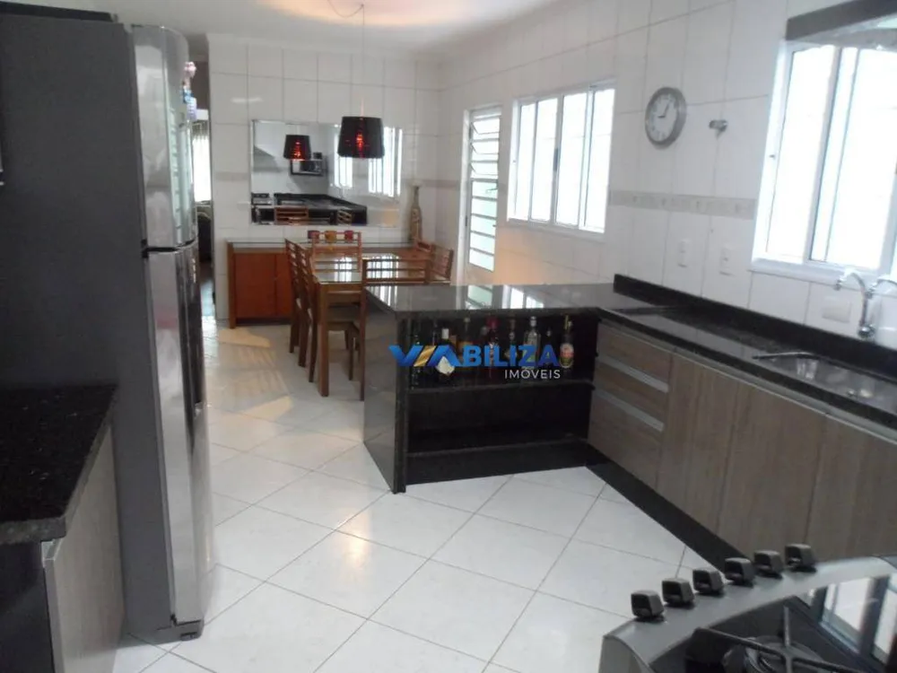 Sobrado, 3 quartos, 299 m² - Foto 14