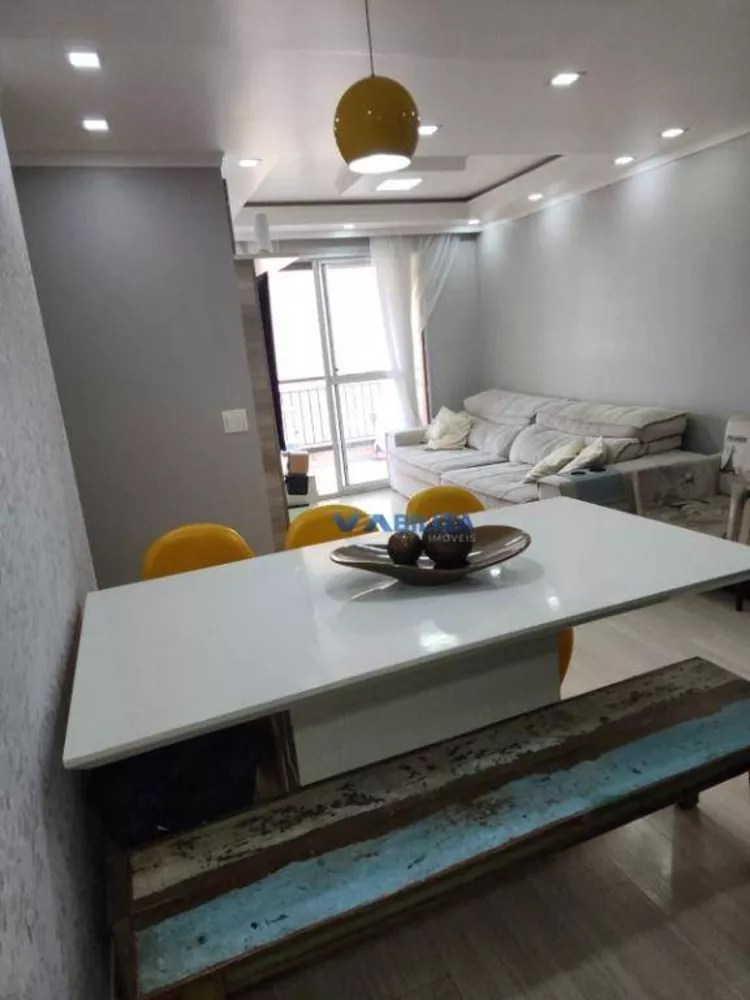 Apartamento à venda com 3 quartos, 76m² - Foto 3