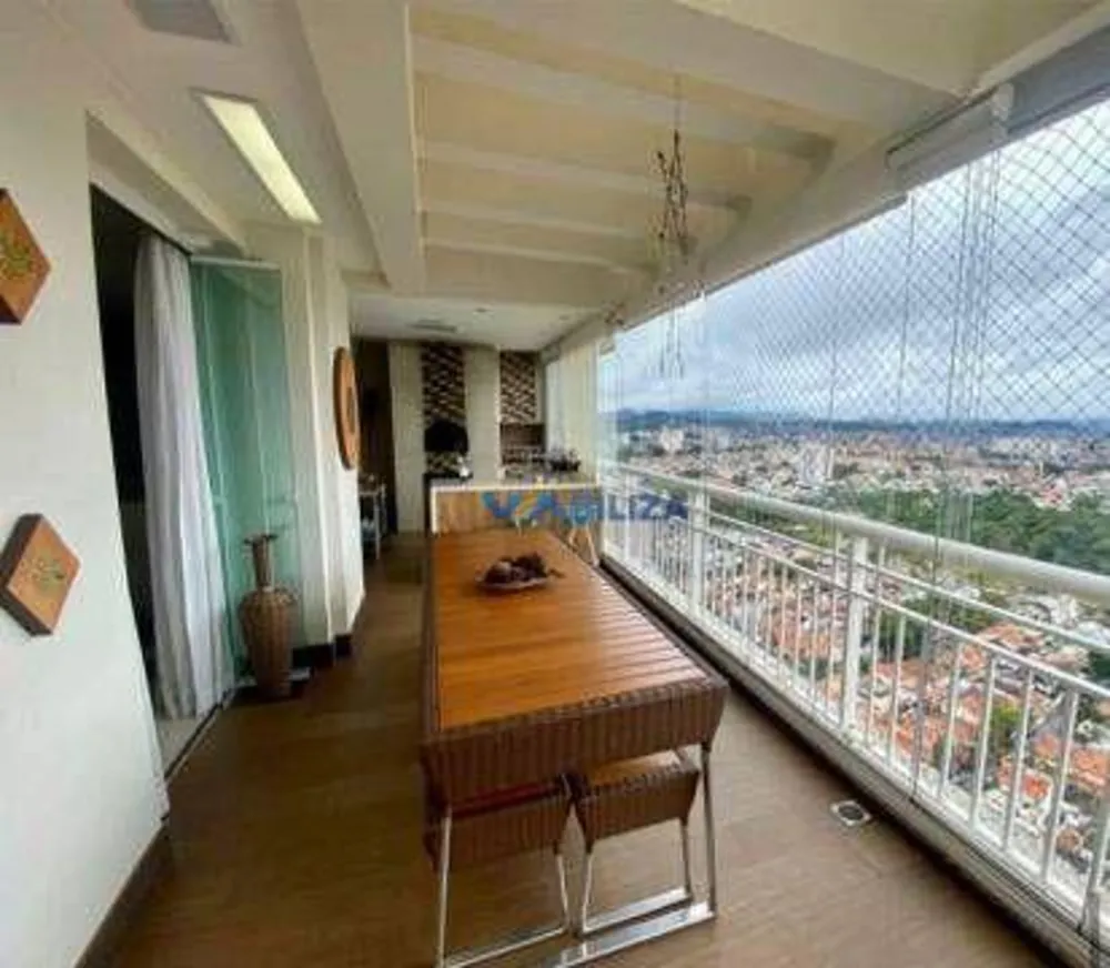 Cobertura, 3 quartos, 211 m² - Foto 1
