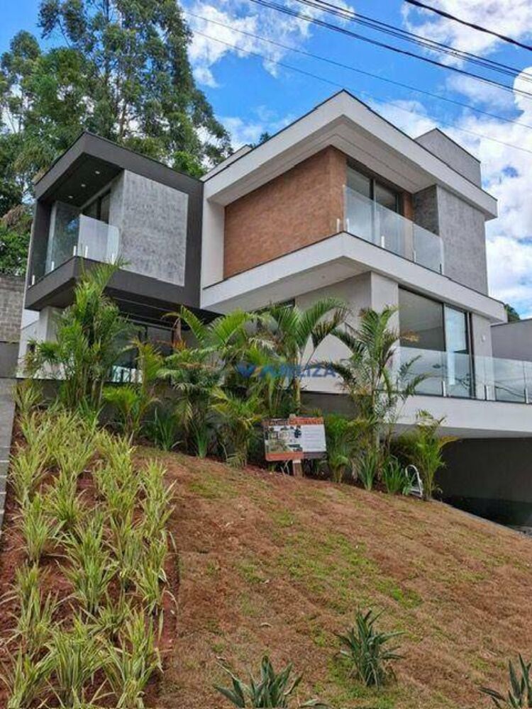 Sobrado, 3 quartos, 295 m² - Foto 3