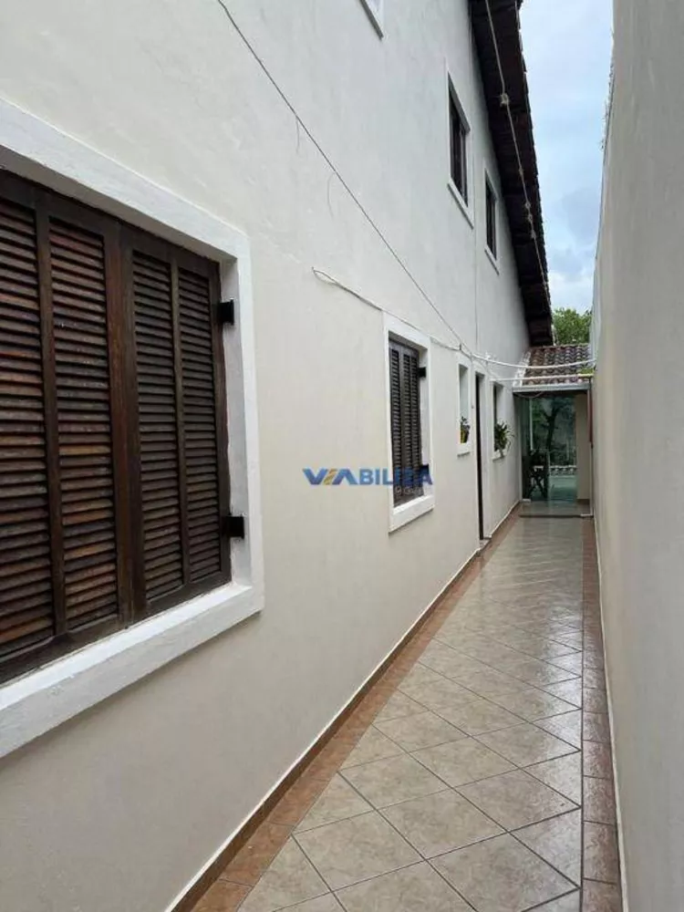 Sobrado à venda com 4 quartos, 145m² - Foto 2