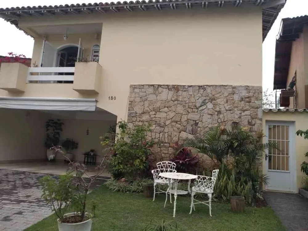Sobrado, 4 quartos, 321 m² - Foto 2