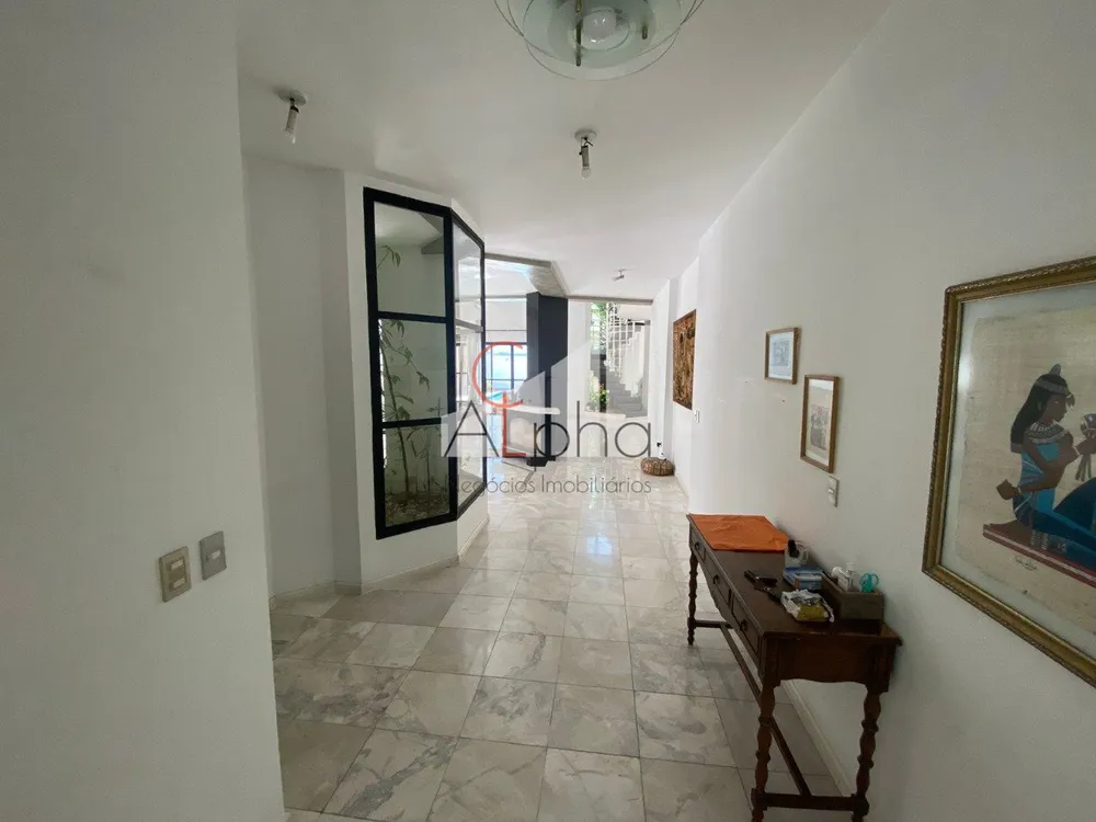 Sobrado, 5 quartos, 424 m² - Foto 1
