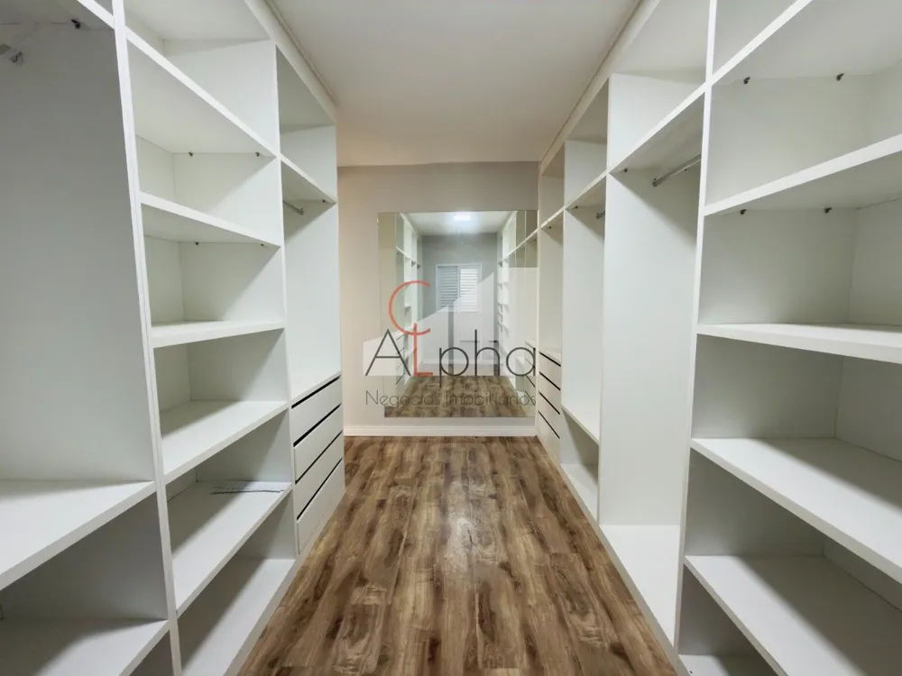 Casa, 3 quartos, 300 m² - Foto 3