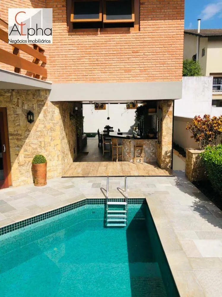 Sobrado, 3 quartos, 450 m² - Foto 1