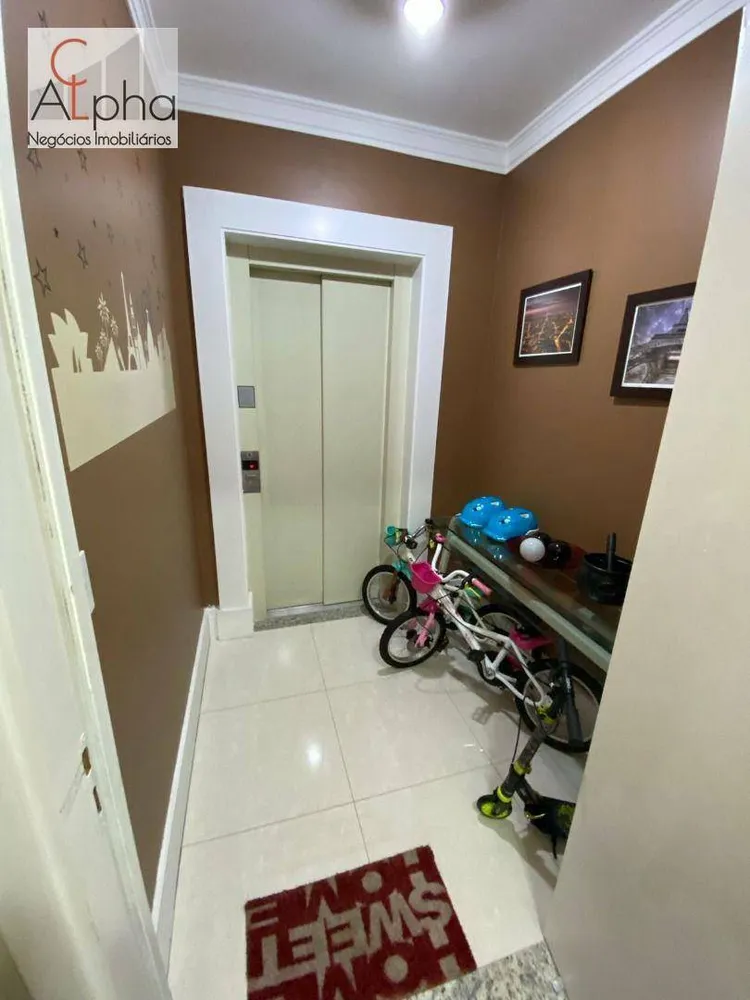 Apartamento, 3 quartos, 172 m² - Foto 2