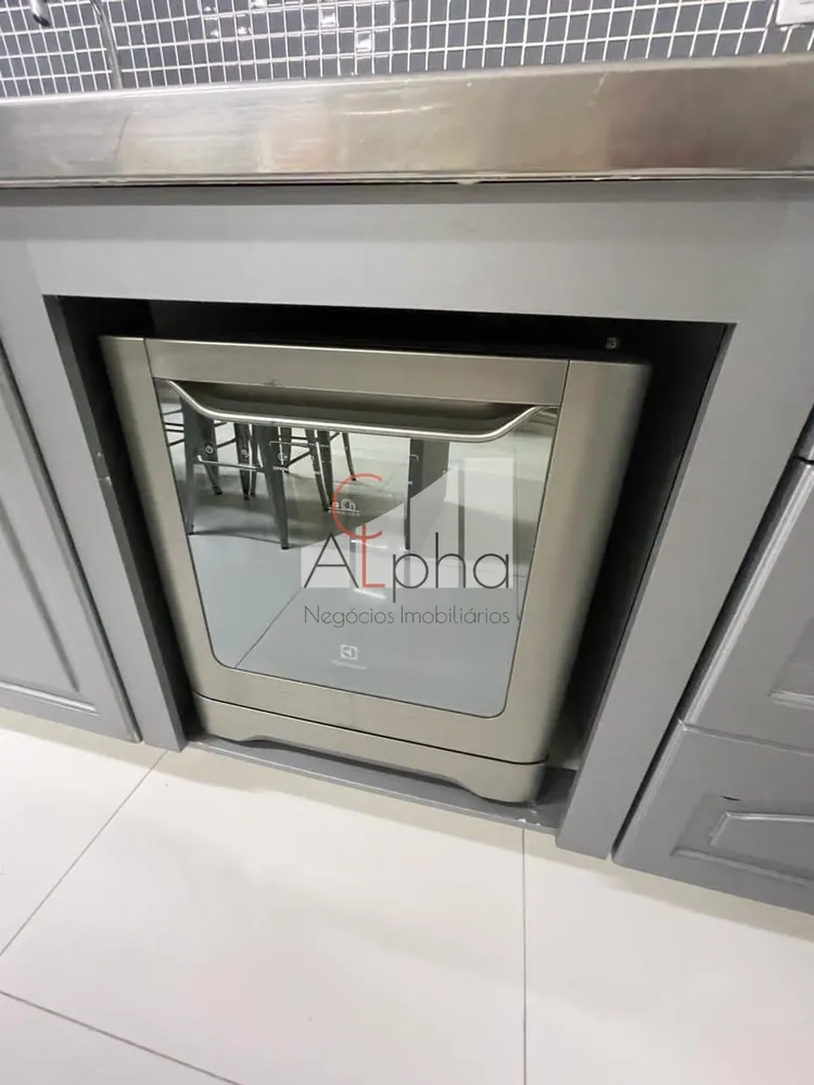 Sobrado, 4 quartos, 350 m² - Foto 1