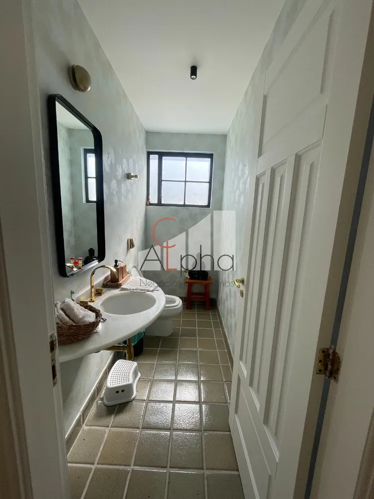 Sobrado, 4 quartos, 500 m² - Foto 1