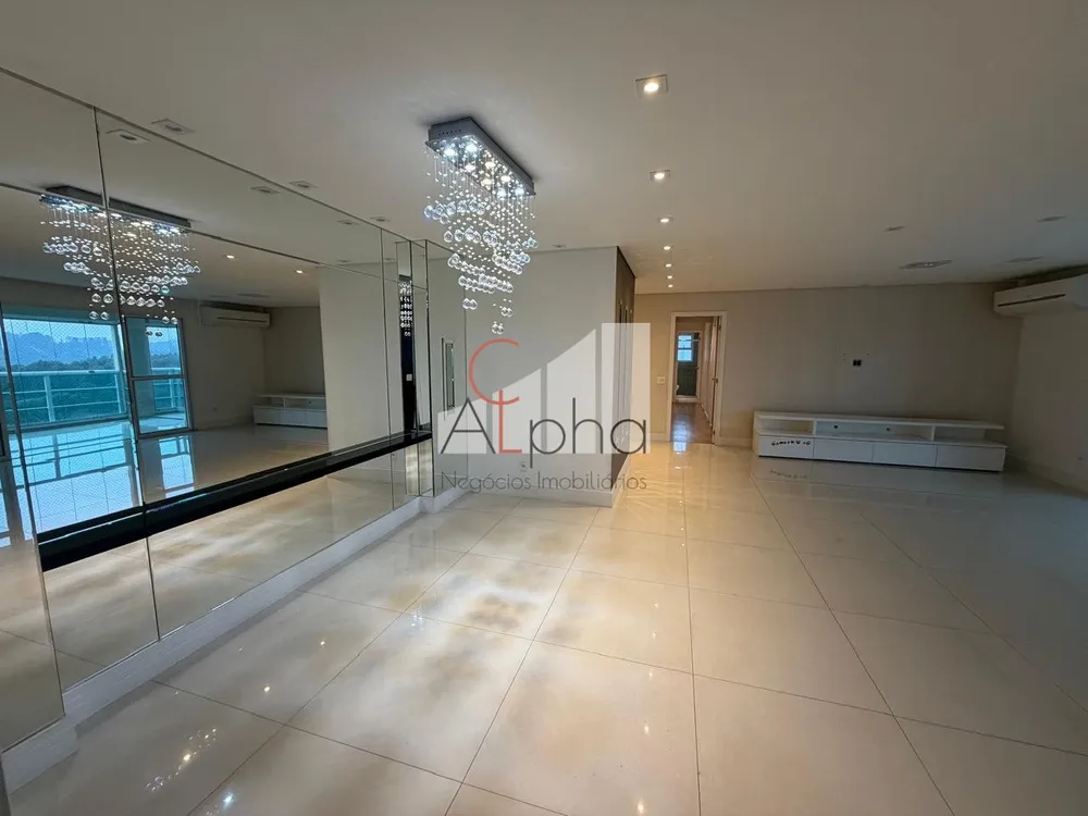 Apartamento, 4 quartos, 202 m² - Foto 1