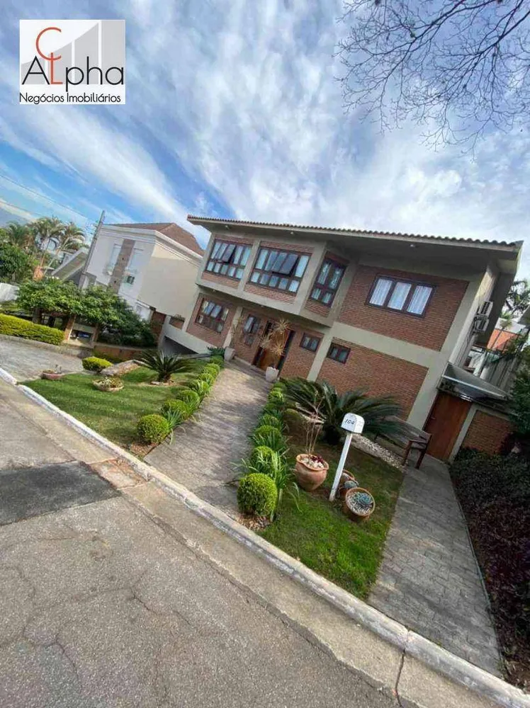 Sobrado, 3 quartos, 420 m² - Foto 1