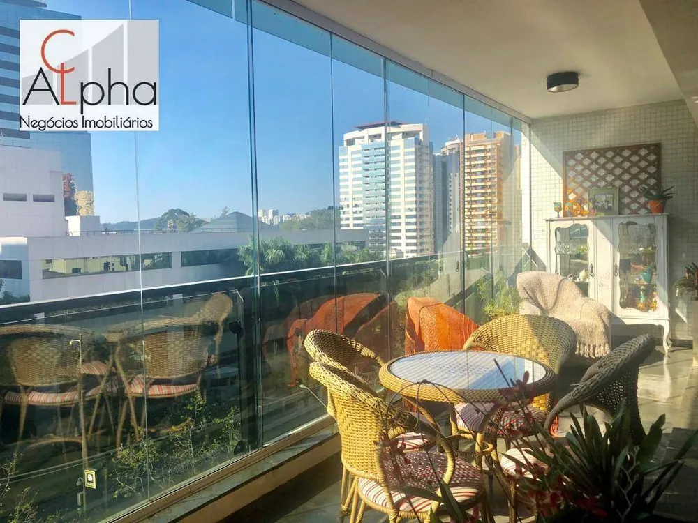 Apartamento, 4 quartos, 297 m² - Foto 1