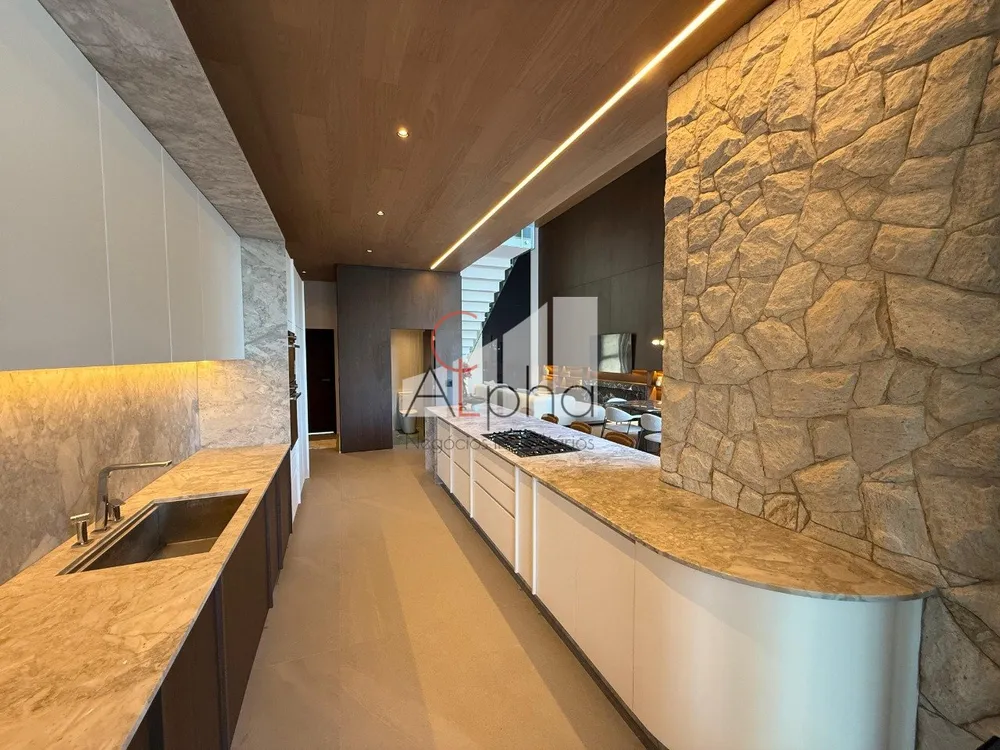 Sobrado, 3 quartos, 470 m² - Foto 2