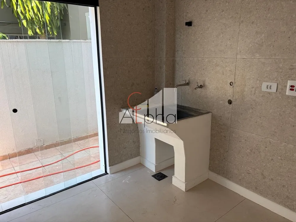 Sobrado, 5 quartos, 282 m² - Foto 2