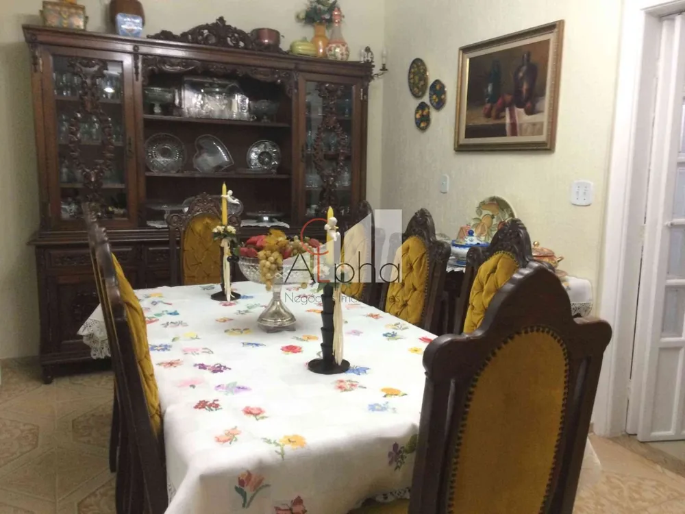 Sobrado, 4 quartos, 303 m² - Foto 1