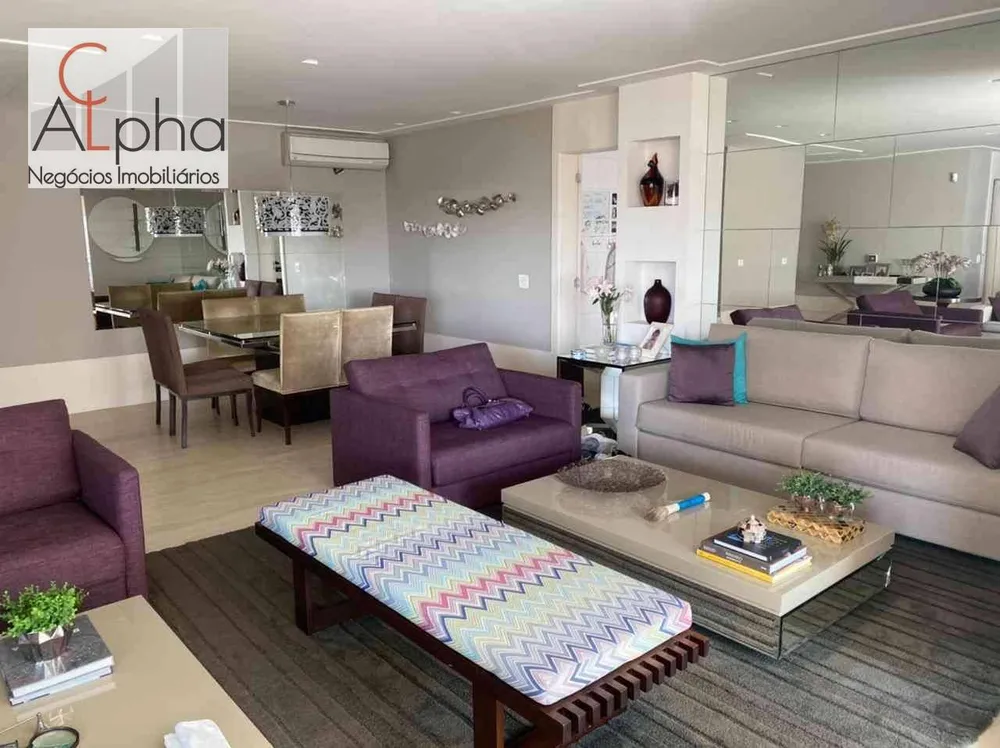 Apartamento, 3 quartos, 202 m² - Foto 1