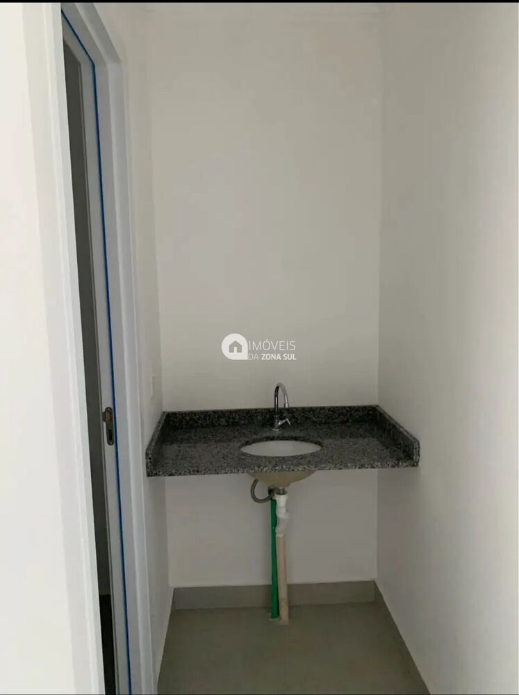 Casa de Condomínio à venda com 2 quartos, 170m² - Foto 2
