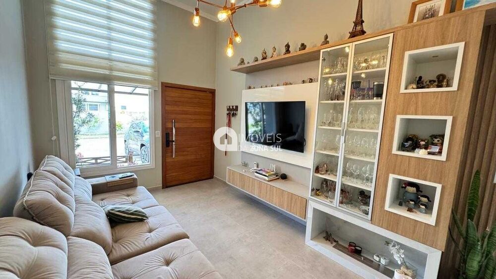 Casa à venda com 3 quartos, 95m² - Foto 2