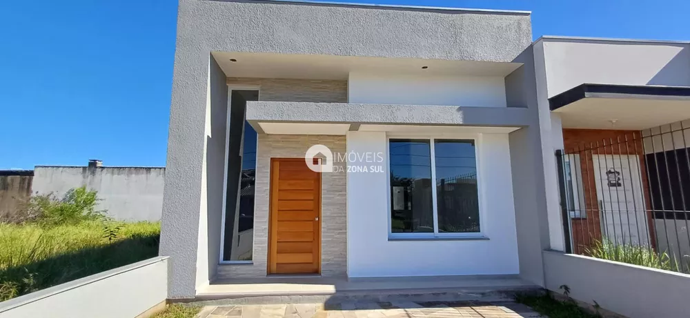 Casa à venda com 3 quartos, 97m² - Foto 1