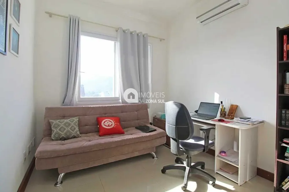 Casa, 3 quartos, 305 m² - Foto 1