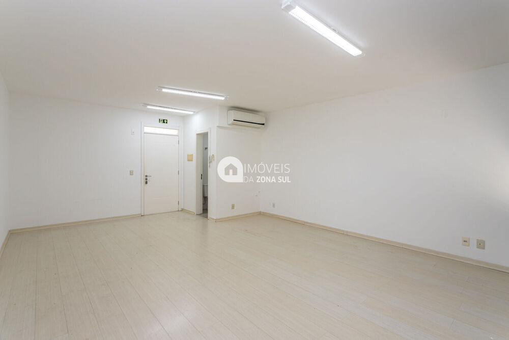 Prédio Inteiro para alugar, 31m² - Foto 1