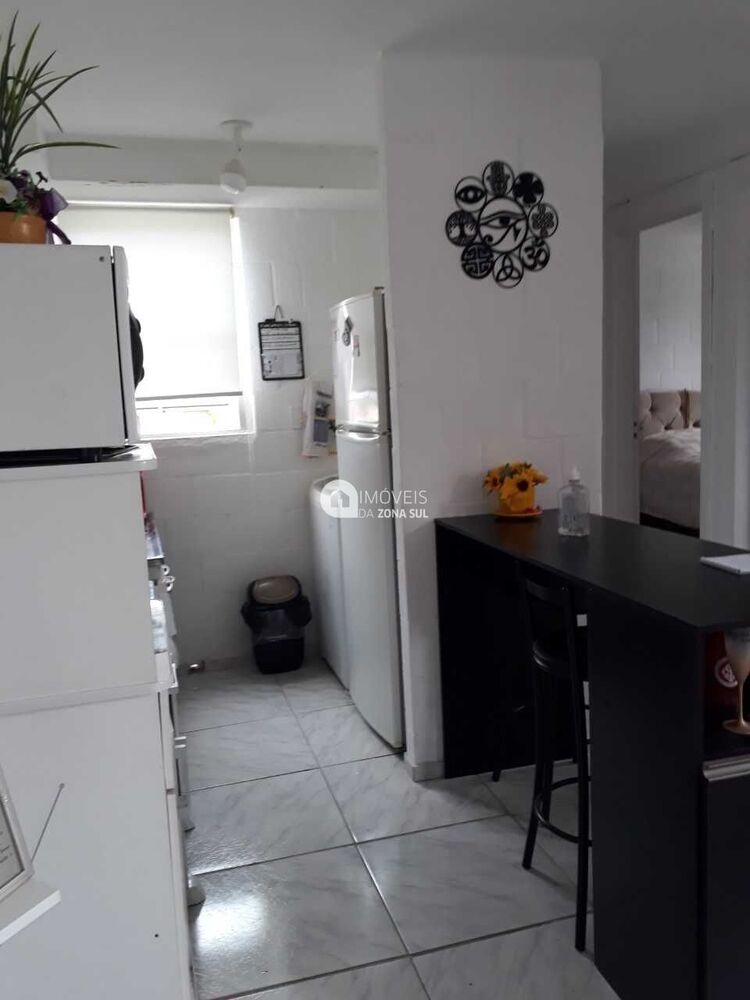Apartamento à venda com 2 quartos, 40m² - Foto 3