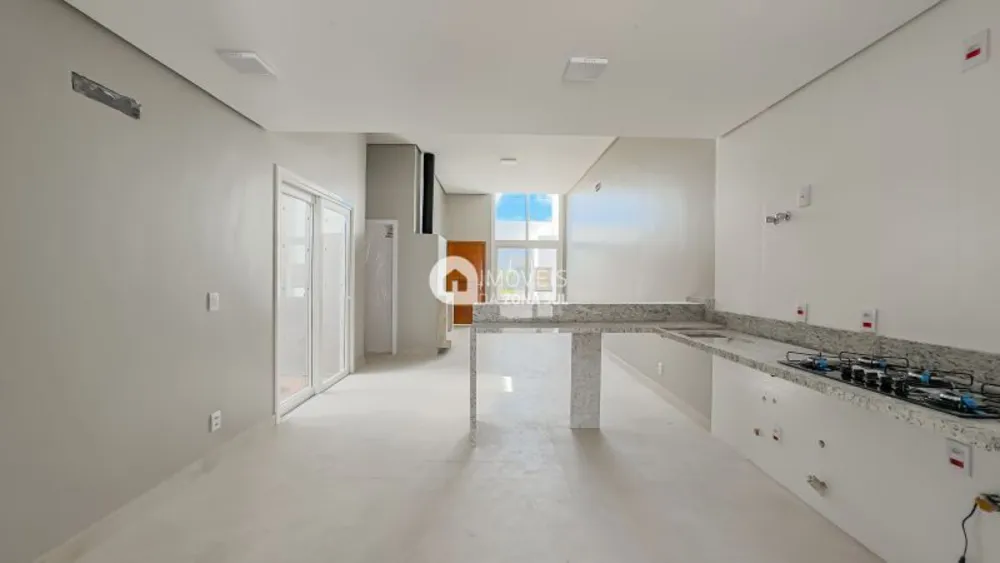Casa, 3 quartos, 93 m² - Foto 3