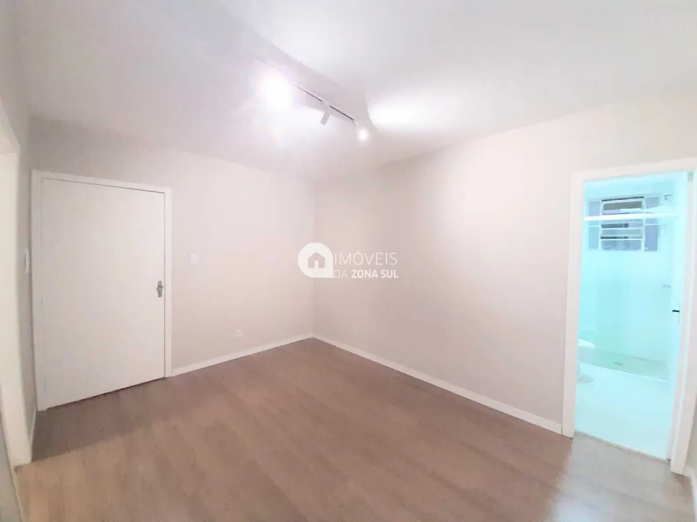 Apartamento, 1 quarto, 27 m² - Foto 2