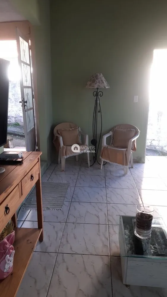 Casa, 2 quartos, 300 m² - Foto 1