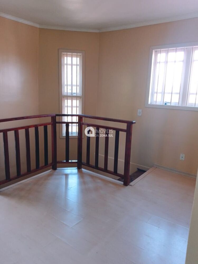 Sobrado à venda com 3 quartos, 197m² - Foto 3