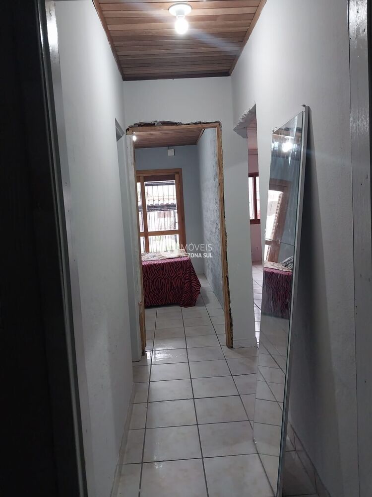 Casa à venda com 2 quartos, 56m² - Foto 3
