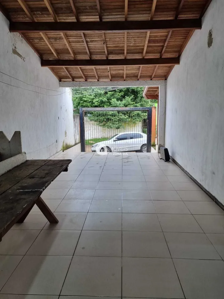 Casa, 4 quartos, 190 m² - Foto 1