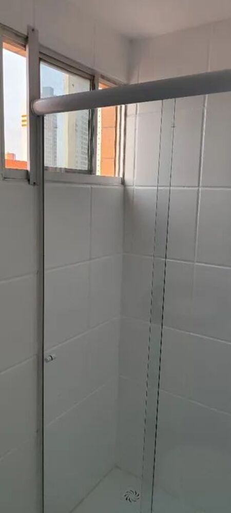 Apartamento à venda com 3 quartos, 83m² - Foto 2