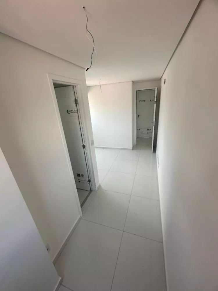 Apartamento à venda com 3 quartos, 83m² - Foto 3