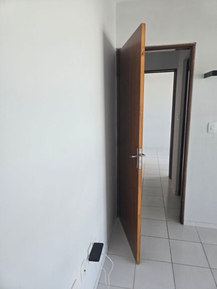 Apartamento para alugar com 2 quartos, 60m² - Foto 15