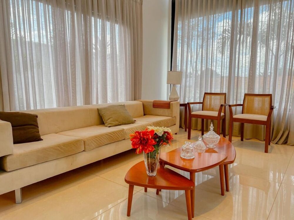 Casa de Condomínio à venda com 4 quartos, 236m² - Foto 3