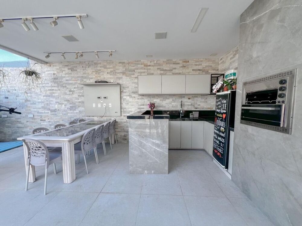 Casa de Condomínio à venda com 4 quartos, 236m² - Foto 10
