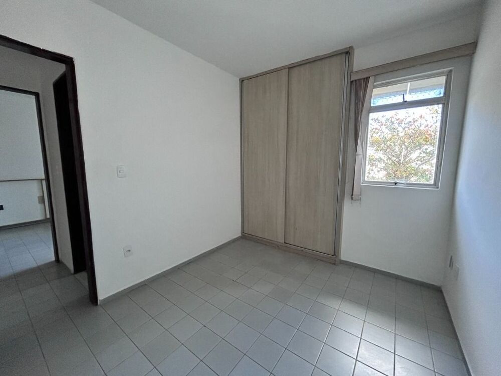 Apartamento à venda com 3 quartos, 82m² - Foto 8