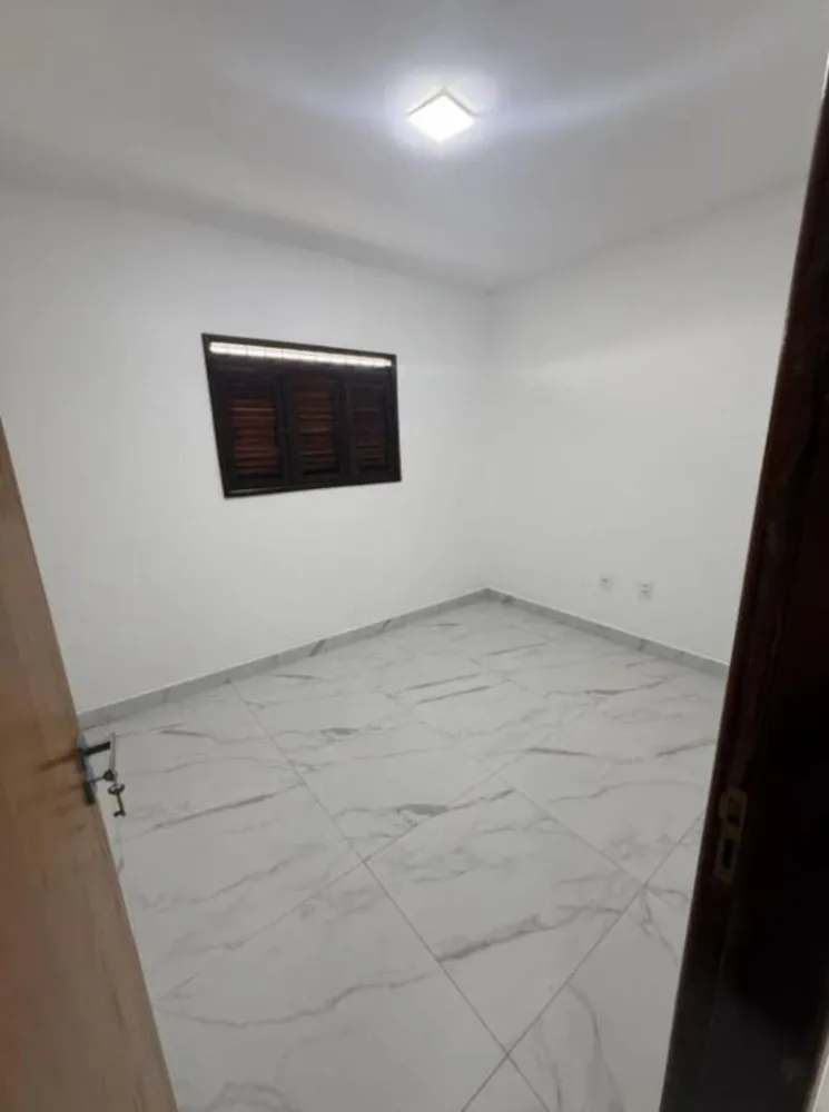 Casa, 3 quartos, 270 m² - Foto 1