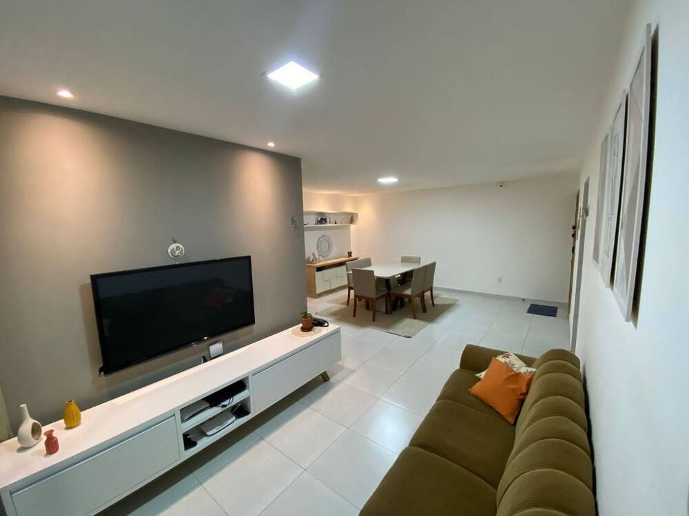 Apartamento à venda com 3 quartos, 93m² - Foto 1