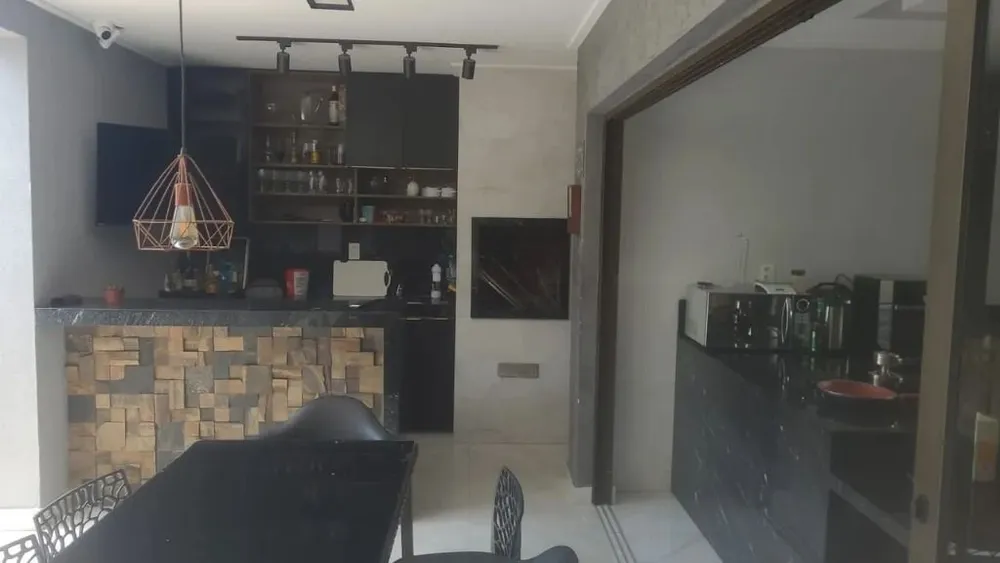 Casa, 4 quartos, 215 m² - Foto 4