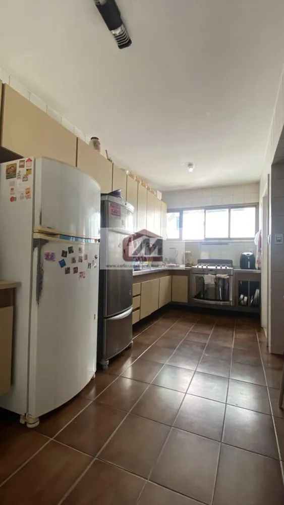 Apartamento, 3 quartos, 245 m² - Foto 5