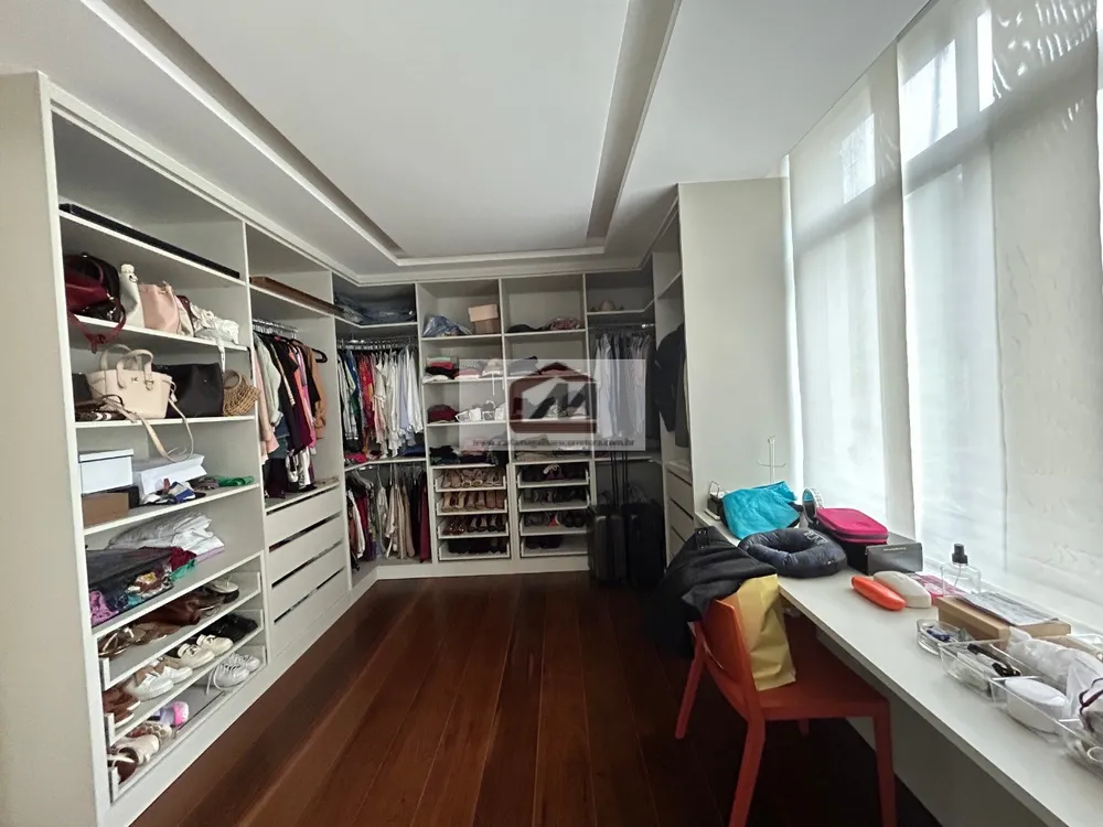 Apartamento, 3 quartos, 250 m² - Foto 11
