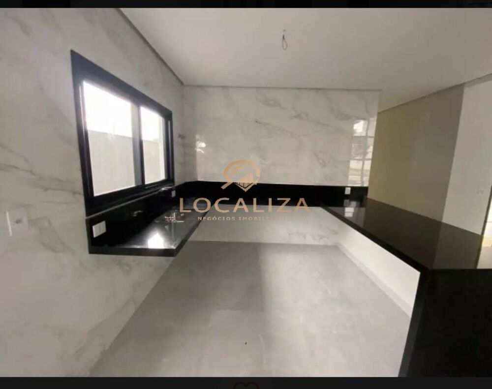 Casa, 3 quartos, 300 m² - Foto 1