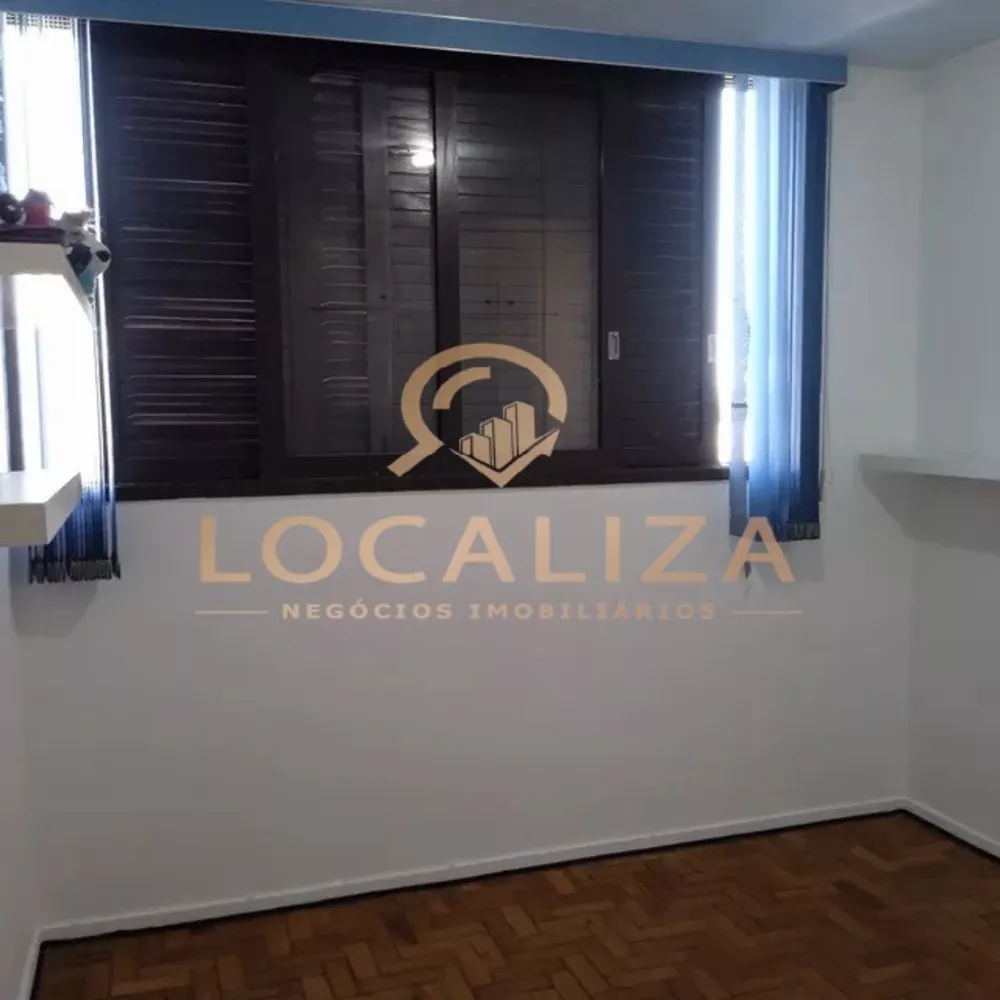 Apartamento à venda com 3 quartos, 96m² - Foto 2