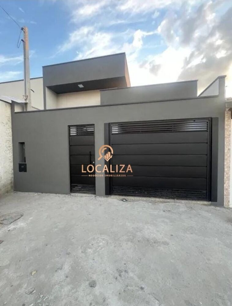Casa à venda com 2 quartos, 98m² - Foto 4